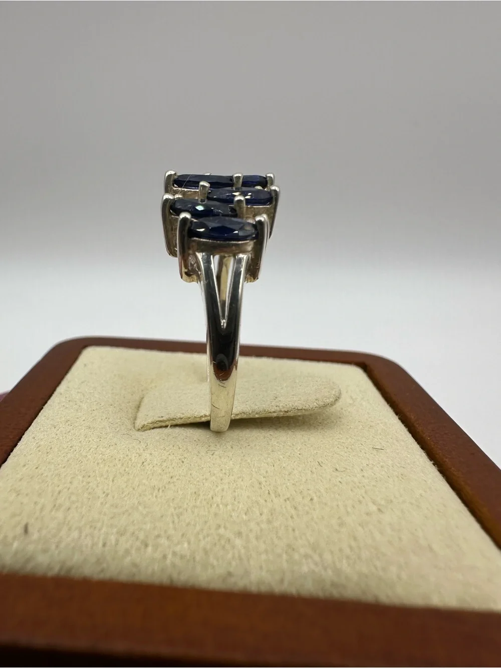 Vintage Sterling Silver w/Blue Topaz Ring Size 8